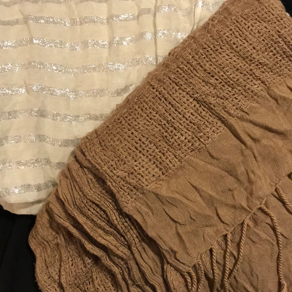 Scarf bundle - Picture 6 of 6